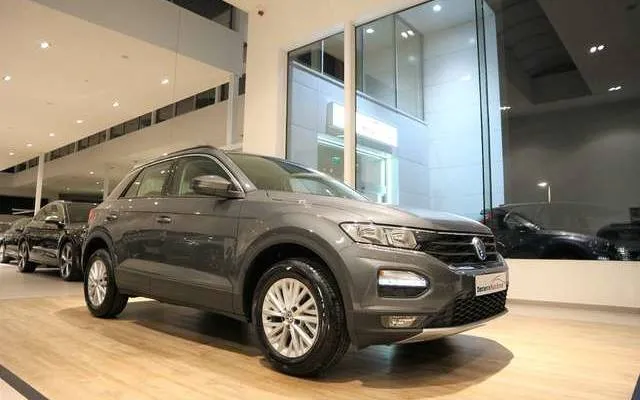 Volkswagen T-Roc 10TSI 6V STYLE VELE OPTIES, NIEUW Image 4