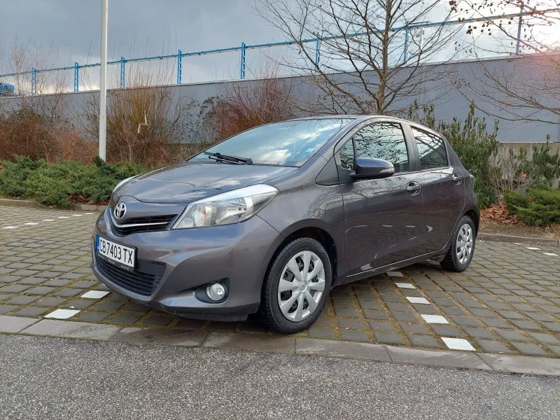 Toyota Yaris 1.0i Фейслифт/Euro5B Image 1