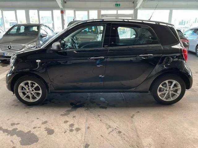 SMART forfour 70 1.0 Passion Image 4